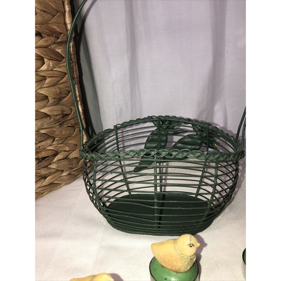 Vtg Easter decor lot  egg basket/Brass Button Collectable bunny plush/candles - Picture 6 of 16